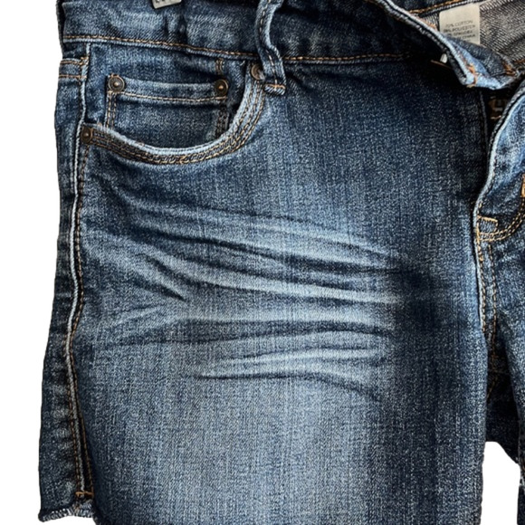 SOLD Charlotte RUSSE Denim  Cut off 5 pocket zip front Shorts Sz 12 - Picture 3 of 5